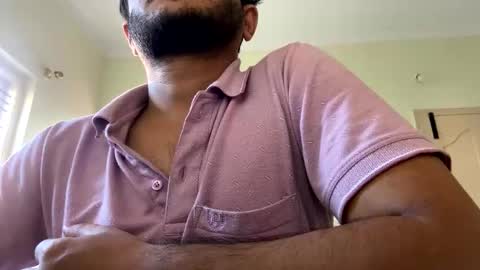 bighandsomesatisfy online show from December 31, 2024, 11:20 am