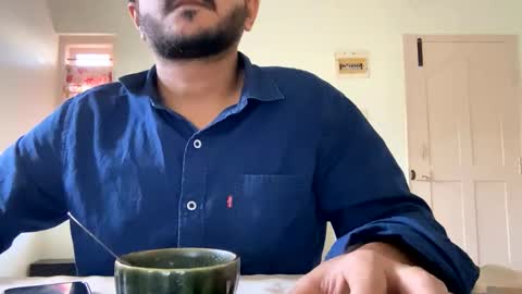 bighandsomesatisfy online show from January 2, 2025, 10:48 am