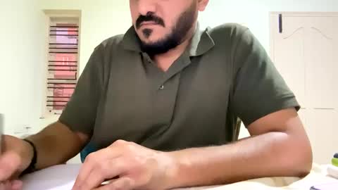 bighandsomesatisfy online show from February 6, 2025, 1:10 pm