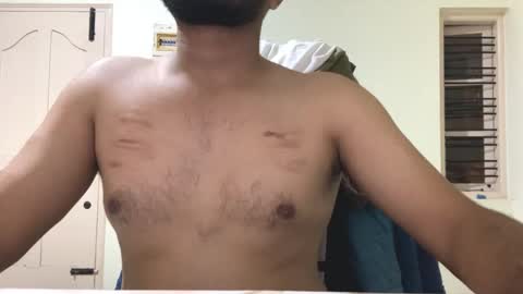 bighandsomesatisfy online show from October 28, 2025, 4:53 pm