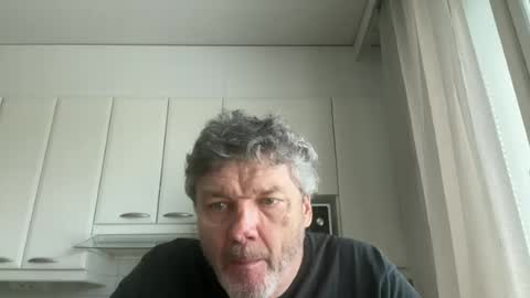 Snapshot of bigheart60 chatting on June 16, 2026, 11:13 am bigheart60 online show from June 16, 2026, 11:13 am