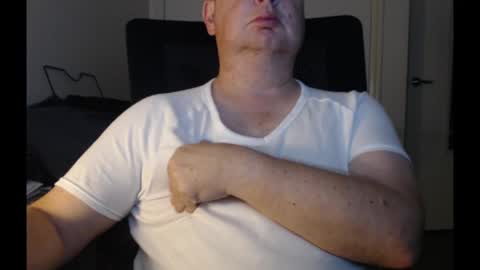 bighorn1981 online show from December 6, 2024, 12:16 pm