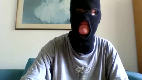 bigincherhot online show from April 23, 2026, 11:09 am