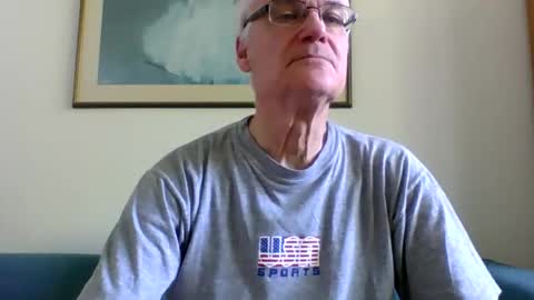 bigincherhot online show from April 28, 2026, 11:26 am
