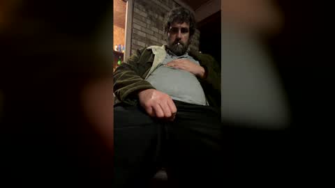 bigjohnson6923 online show from May 8, 2026, 4:18 am