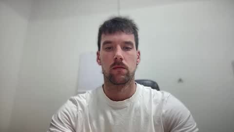 Snapshot of bigmachinejack chatting on December 5, 2025, 12:25 pm bigmachinejack online show from December 5, 2025, 12:25 pm