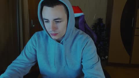 Snapshot of bigmark03 chatting on December 29, 2024, 6:35 am BigMark03 online show from December 29, 2024, 6:35 am