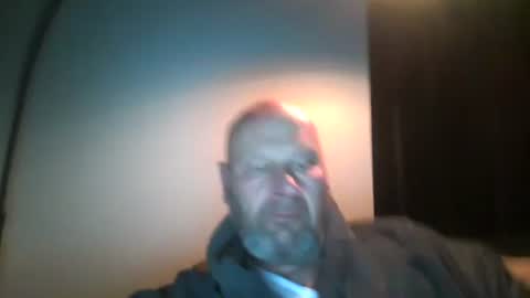 Snapshot of bigmike3339 chatting on February 15, 2025, 5:30 am bigmike3339 online show from February 15, 2025, 5:30 am