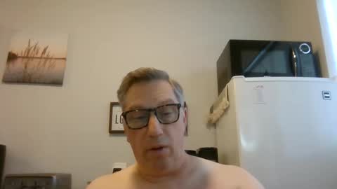Snapshot of bignhard69_ chatting on January 10, 2025, 8:37 pm Bignhard696 online show from January 10, 2025, 8:37 pm