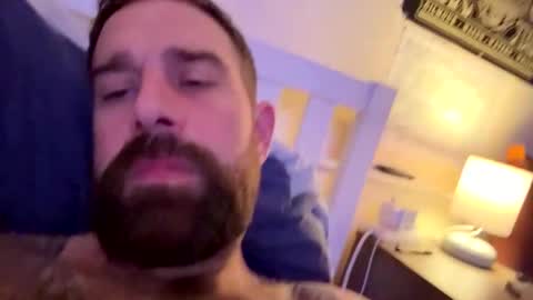 bignickohyes online show from March 10, 2025, 7:32 am