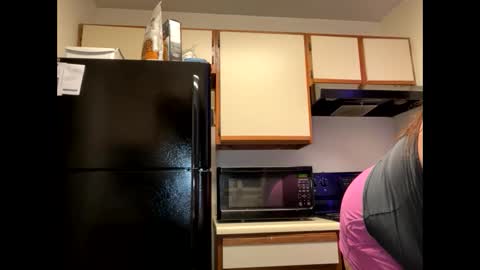 bigoltittycomittee online show from November 26, 2025, 11:28 pm