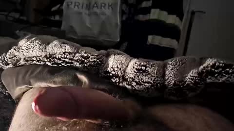 bigrobnob online show from December 15, 2025, 11:20 pm