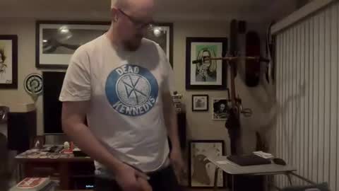 Snapshot of bigruboutski chatting on January 27, 2025, 6:41 am bigruboutski online show from January 27, 2025, 6:41 am