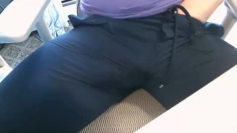 Snapshot of bigsword4her chatting on March 31, 2026, 6:41 pm bigsword4her online show from March 31, 2026, 6:41 pm