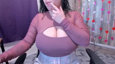  Nubia  online show from February 20, 2025, 10:15 pm