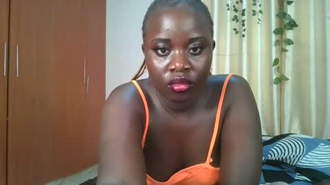 bigtits_baddie online show from December 2, 2025, 1:55 am