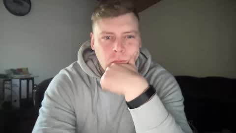 bigtwhite online show from October 3, 2025, 1:19 pm