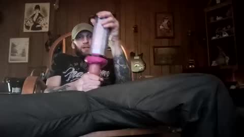 Snapshot of bigwytecock1979 chatting on December 17, 2024, 7:04 pm bigwytecock1979 online show from December 17, 2024, 7:04 pm