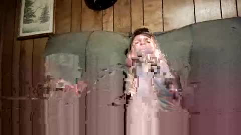 Snapshot of bigwytecock1979 chatting on December 28, 2024, 1:29 am bigwytecock1979 online show from December 28, 2024, 1:29 am