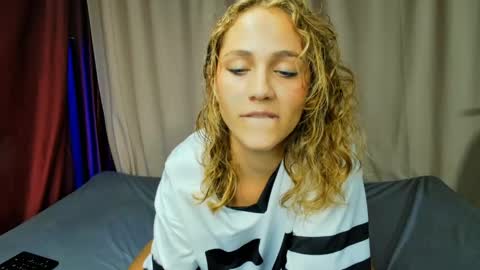 hi  soy   natural girl biki online show from June 7, 2026, 1:54 am