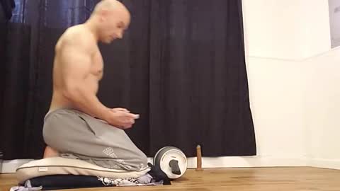 Bilie online show from December 20, 2025, 7:32 pm