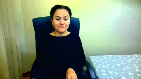 Snapshot of bililay chatting on September 19, 2025, 9:37 pm DOM NIKA online show from September 19, 2025, 9:37 pm