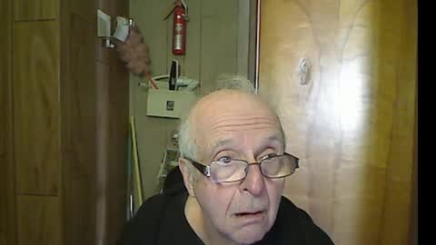 Snapshot of bill_25061 chatting on February 13, 2026, 7:21 pm bill_25061 online show from February 13, 2026, 7:21 pm