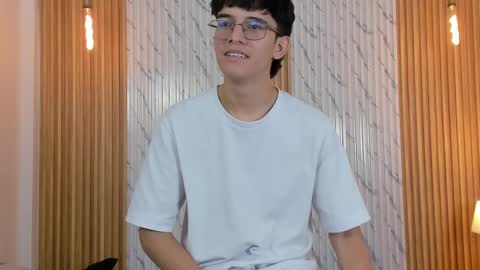 Billie online show from November 18, 2025, 3:56 am