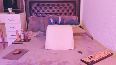 Billie Simons online show from March 31, 2026, 5:46 pm