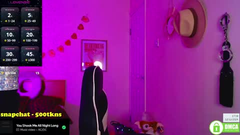 Billie online show from December 12, 2024, 5:59 pm