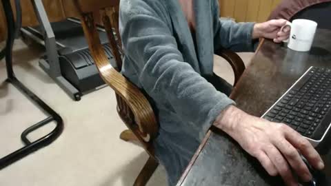 Snapshot of billy471 chatting on January 28, 2025, 10:12 am billy471 online show from January 28, 2025, 10:12 am