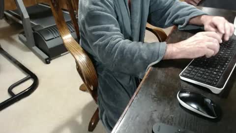 Snapshot of billy471 chatting on February 15, 2025, 2:00 pm billy471 online show from February 15, 2025, 2:00 pm