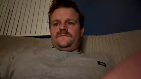 billy_bob1987 online show from October 21, 2025, 4:35 am