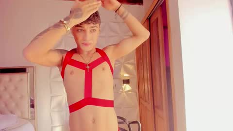 Sam online show from December 22, 2025, 9:12 pm