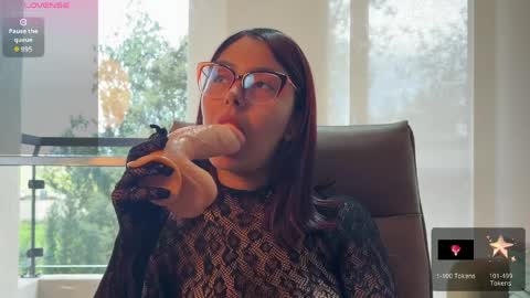 MIA  NINA online show from March 30, 2026, 9:16 pm