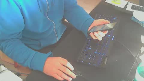 Snapshot of biparislove chatting on October 13, 2025, 9:20 am BigDick online show from October 13, 2025, 9:20 am