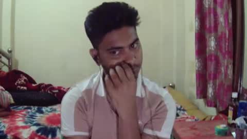 birbikrom104 online show from April 7, 2026, 3:34 pm