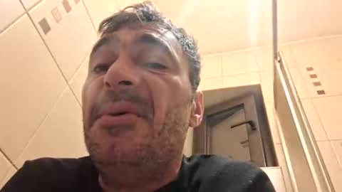 bisexdadd online show from December 14, 2025, 4:40 am