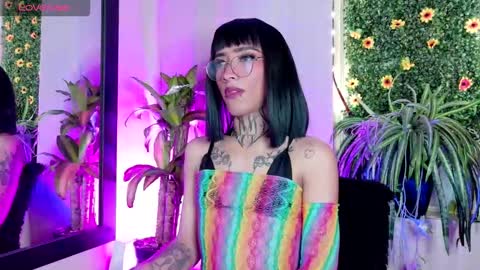  ..  .. online show from September 9, 2025, 3:28 am