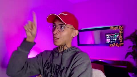  ..  .. online show from November 11, 2025, 12:54 am