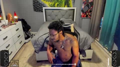 Plant Base Streamers From Pennsylvania online show from January 11, 2025, 10:51 pm