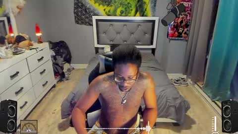 Plant Base Streamers From Pennsylvania online show from March 8, 2025, 11:28 pm