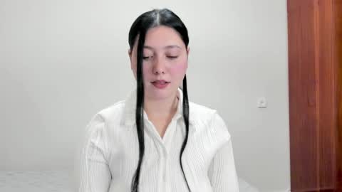 black_berry_bla_ck online show from February 5, 2025, 12:38 pm