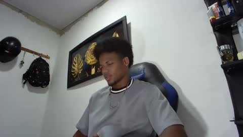tu morenito online show from February 28, 2025, 1:47 am
