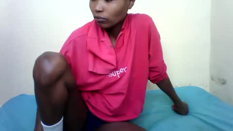 Snapshot of black_divas1 chatting on February 18, 2026, 5:58 am black_divas1 online show from February 18, 2026, 5:58 am