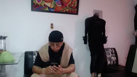 Snapshot of black_hot26 chatting on October 19, 2025, 1:45 pm black_hot26 online show from October 19, 2025, 1:45 pm