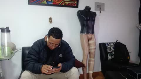 Snapshot of black_hot26 chatting on November 1, 2025, 3:25 pm black_hot26 online show from November 1, 2025, 3:25 pm