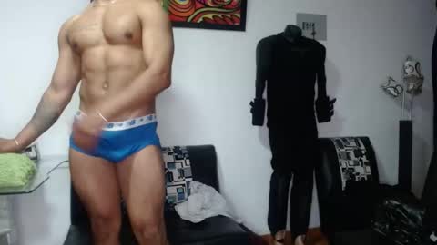 Snapshot of black_hot26 chatting on November 5, 2025, 9:59 pm black_hot26 online show from November 5, 2025, 9:59 pm