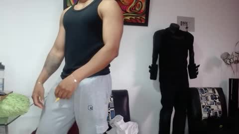 Snapshot of black_hot26 chatting on November 20, 2025, 2:06 pm black_hot26 online show from November 20, 2025, 2:06 pm