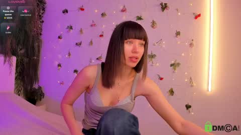 Jenny online show from April 1, 2026, 9:43 am